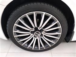 Kia Cadenza
